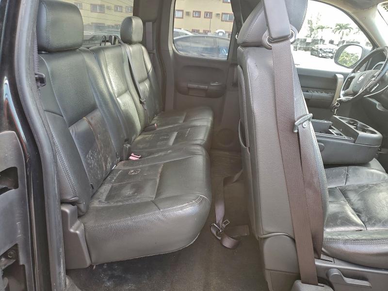 Photo 10 from auction – 2008 CHEVROLET SILVERADO with VIN 1GCEC19CX8Z166033