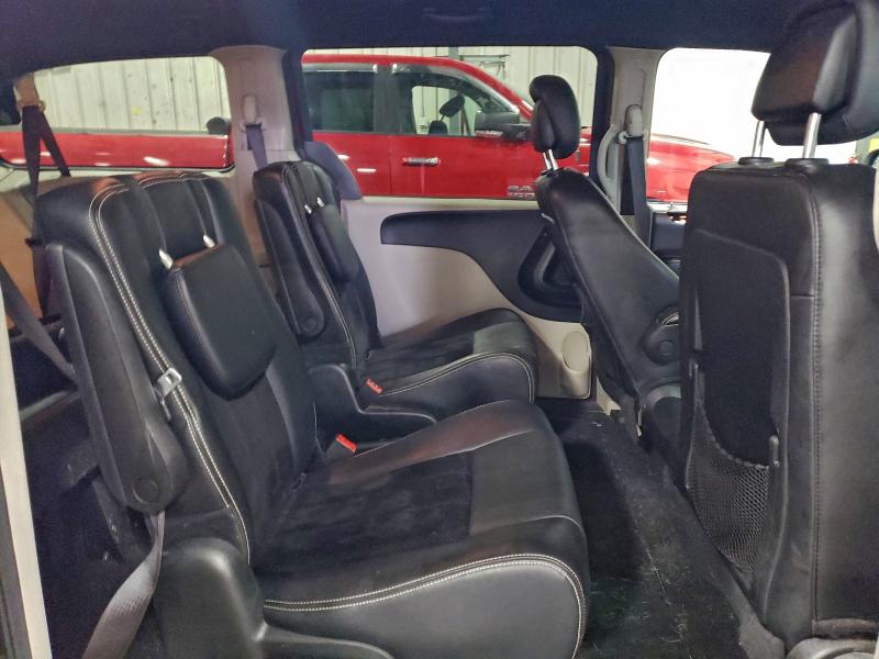 صورة رقم 11 من المزاد - 2017 DODGE GRAND CARA مع VIN 2C4RDGCG0HR858728