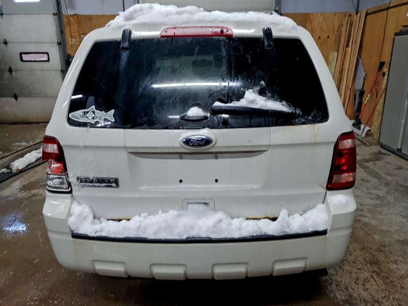 Photo 6 from auction – 2011 FORD ESCAPE XLT with VIN 1FMCU0D75BKC37191