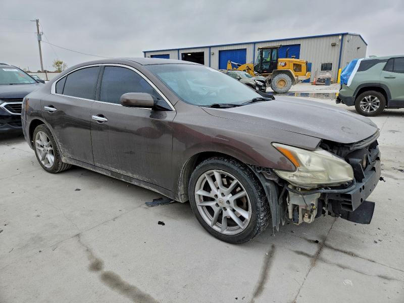 Photo 4 from auction – 2014 NISSAN MAXIMA S with VIN 1N4AA5AP3EC481335