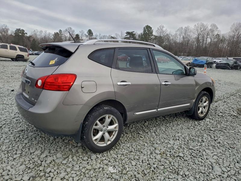Photo 3 from auction – 2011 NISSAN ROGUE S with VIN JN8AS5MV2BW677380