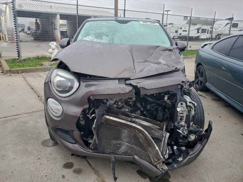 Photo 5 from auction – 2016 FIAT 500X with VIN ZFBCFXBT8GP470888