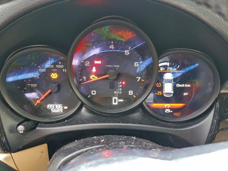 Photo 9 from auction – 2018 PORSCHE MACAN with VIN WP1AA2A57JLB03440