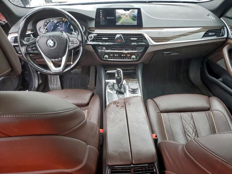Photo 8 from auction – 2018 BMW 530XE with VIN WBAJB1C54JB083737