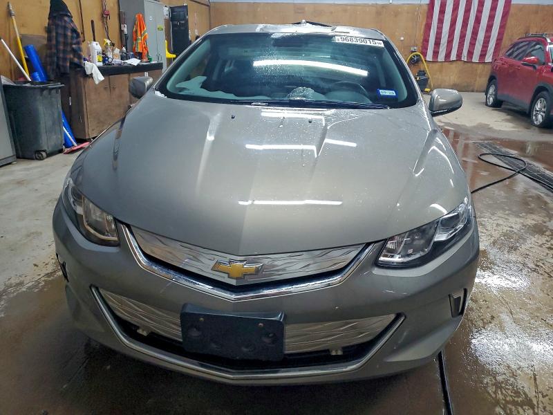 Photo 5 from auction – 2017 CHEVROLET VOLT LT with VIN 1G1RA6S52HU153671