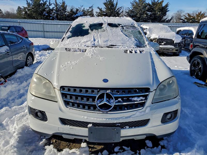 Photo 5 from auction – 2007 MERCEDES-BENZ ML 350 with VIN 4JGBB86E07A256580