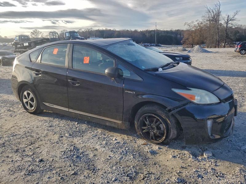 Photo 4 from auction – 2013 TOYOTA PRIUS with VIN JTDKN3DU7D0338896