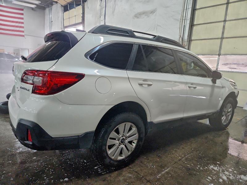 Photo 3 from auction – 2019 SUBARU OUTBACK 2. with VIN 4S4BSAHC2K3353697