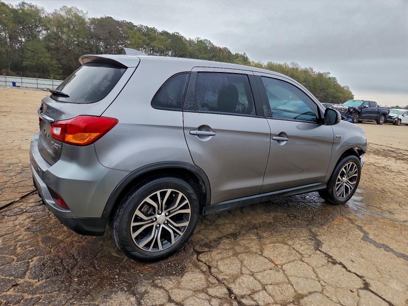 Photo 3 from auction – 2019 MITSUBISHI OUTLANDER with VIN JA4AP3AU1KU034781