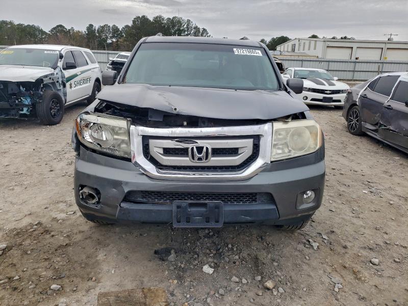 Photo 5 from auction – 2011 HONDA PILOT EX with VIN 5FNYF3H45BB051590