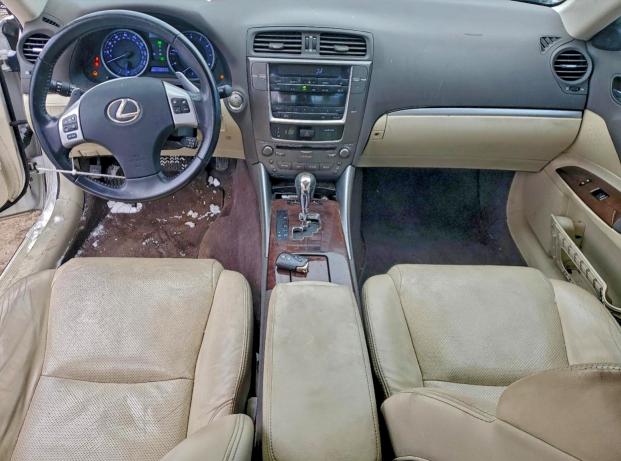 Photo 8 from auction – 2012 LEXUS IS 250 with VIN JTHCF5C28C5055839