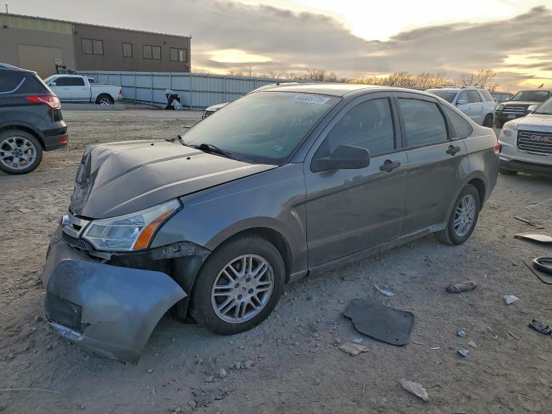 FORD FOCUS SE 2011 with VIN 1FAHP3FN4BW148323 - Photo from auction