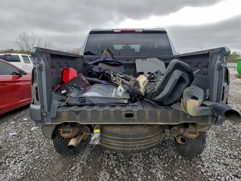 Photo 6 from auction – 2020 CHEVROLET SILVERADO with VIN 1GCPYFED1LZ308963