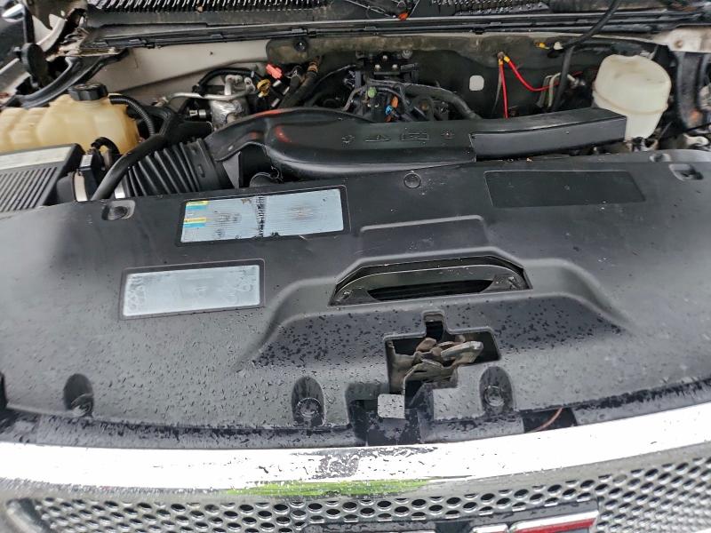 Photo 12 from auction – 2004 GMC YUKON DENA with VIN 1GKEK63U44J124911