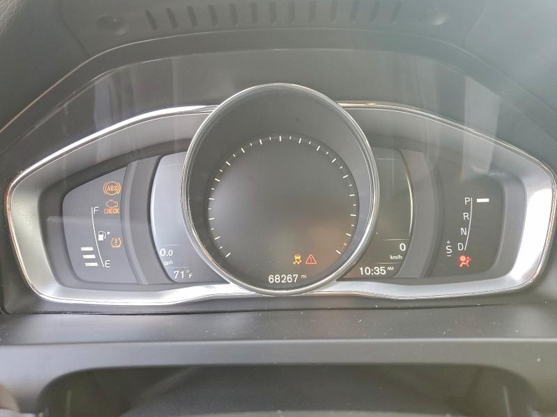 Photo 9 from auction – 2017 VOLVO S60 with VIN YV126MFL5H2433534