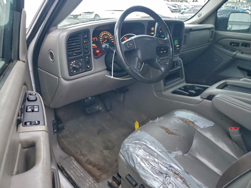 Photo 8 from auction – 2004 CHEVROLET SILVERADO with VIN 1GCHK29284E287268