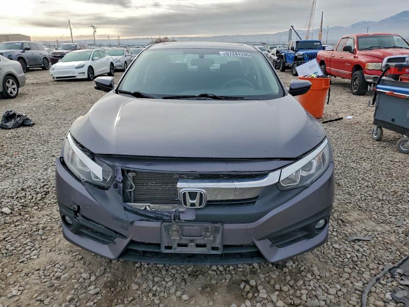 Photo 5 from auction – 2017 HONDA CIVIC EX with VIN 19XFC1F34HE004807