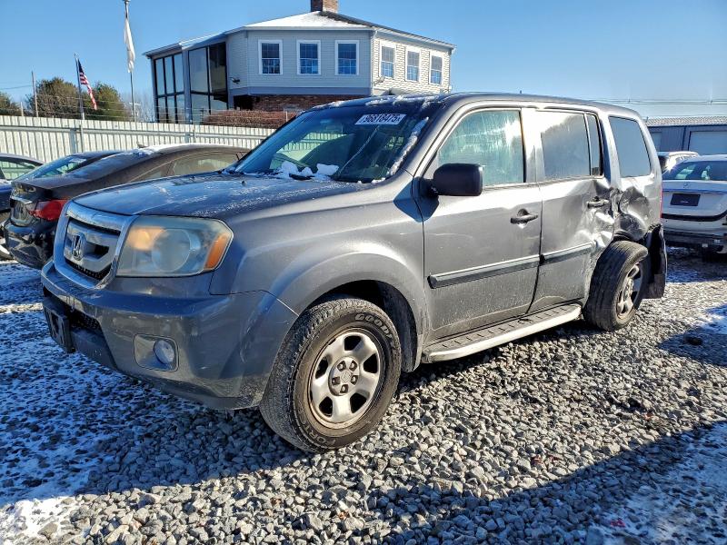 HONDA PILOT LX 2010 with VIN 5FNYF4H27AB012423 - Photo from auction