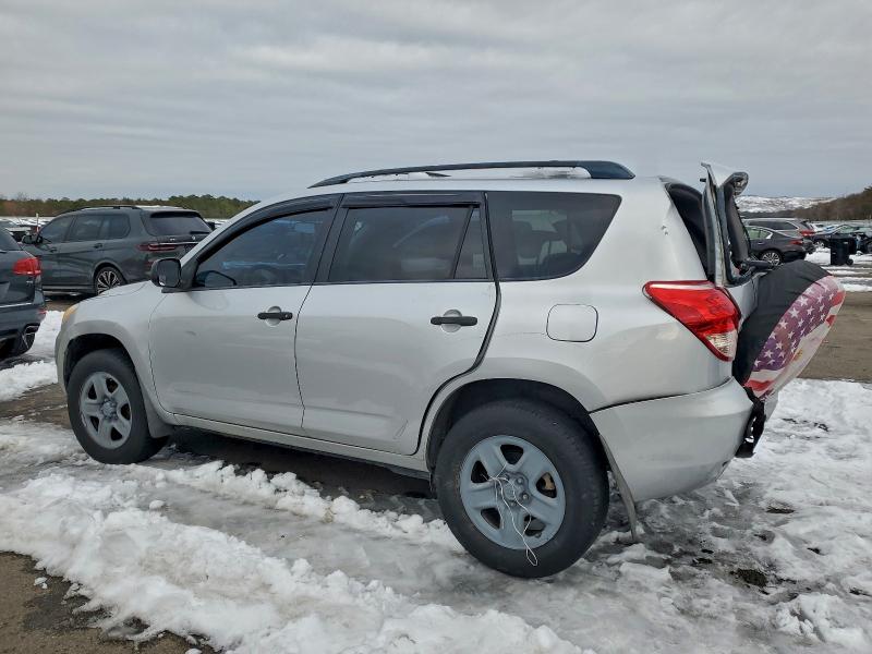 Photo 2 from auction – 2007 TOYOTA RAV4 with VIN JTMBD33V575099921