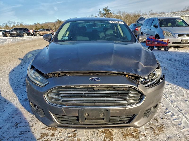 Photo 5 from auction – 2013 FORD FUSION SE with VIN 3FA6P0HR7DR149493