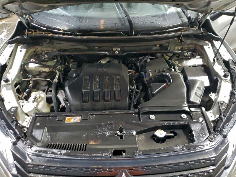 Photo 11 from auction – 2023 MITSUBISHI ECLIPSE CR with VIN JA4ATWAA7PZ001393