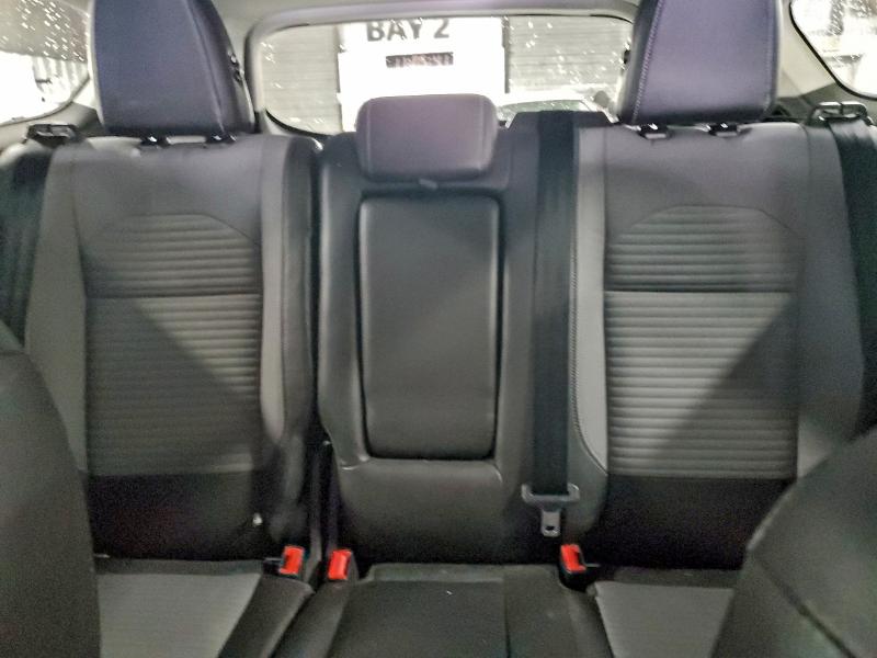 Photo 10 from auction – 2017 FORD ESCAPE SE with VIN 1FMCU0GD3HUD84060