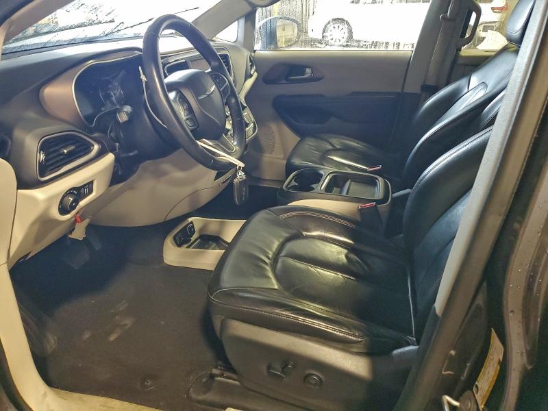 Photo 7 from auction – 2018 CHRYSLER PACIFICA with VIN 2C4RC1BG7JR253984