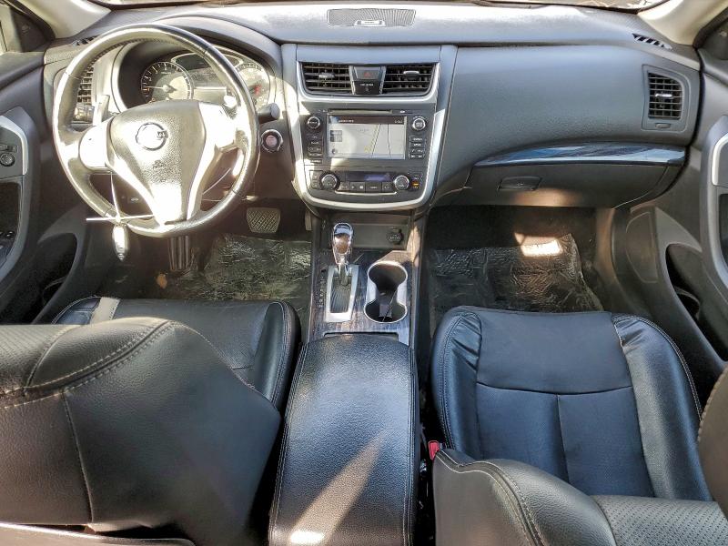 Photo 8 from auction – 2017 NISSAN ALTIMA 3.5 with VIN 1N4BL3AP1HC171787