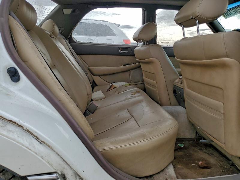 Photo 10 from auction – 1994 LEXUS LS 400 with VIN JT8UF11E8R0190478