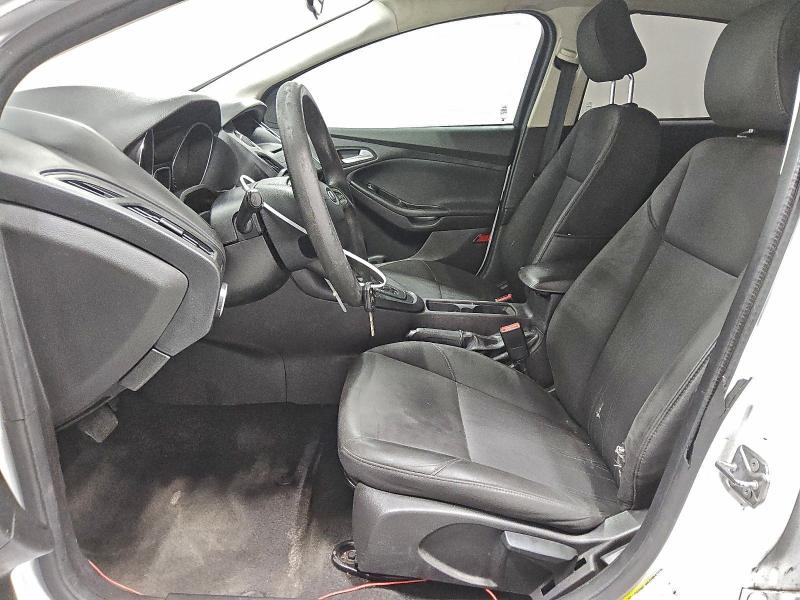 Photo 7 from auction – 2017 FORD FOCUS SE with VIN 1FADP3K25HL315065