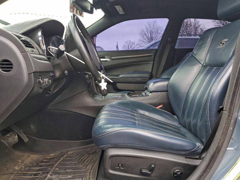 Photo 7 from auction – 2014 CHRYSLER 300 S with VIN 2C3CCABT0EH352035
