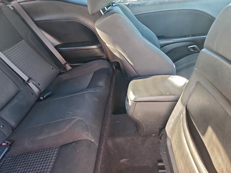 Photo 10 from auction – 2019 DODGE CHALLENGER with VIN 2C3CDZAG3KH719036