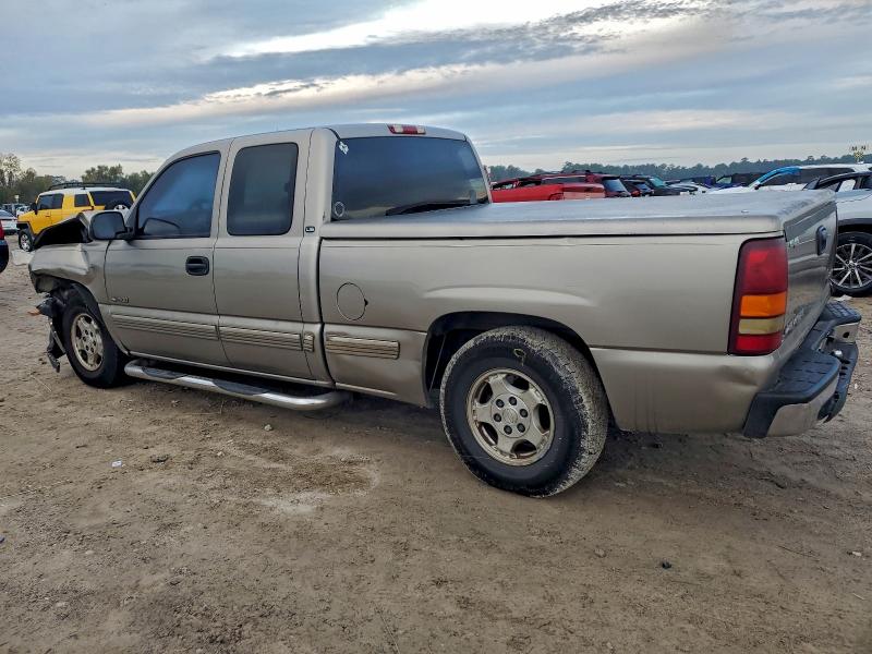 Photo 2 from auction – 2002 CHEVROLET SILVERADO with VIN 2GCEC19T821261528