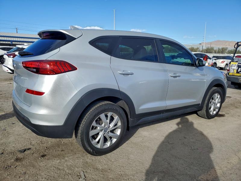 Photo 3 from auction – 2019 HYUNDAI TUCSON with VIN KM8J23A48KU972583