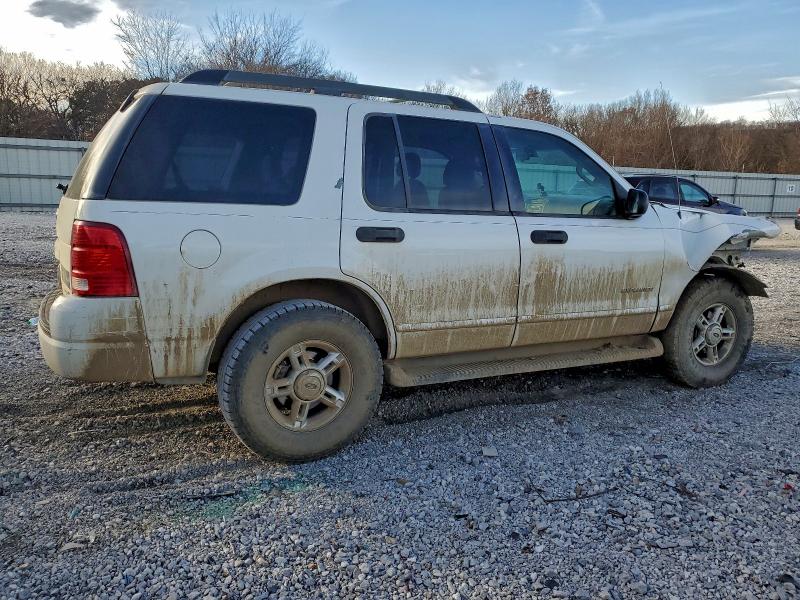 Photo 3 from auction – 2005 FORD EXPLORER X with VIN 1FMZU73K85UB84990