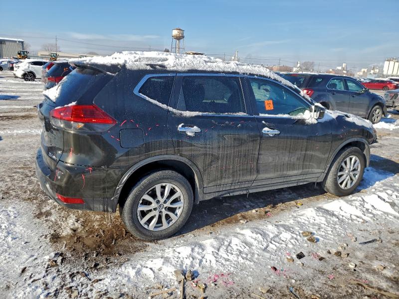 Photo 3 from auction – 2017 NISSAN ROGUE S with VIN KNMAT2MV0HP506816