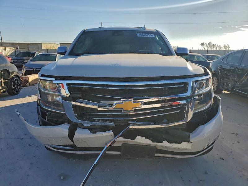 Photo 5 from auction – 2016 CHEVROLET SUBURBAN K with VIN 1GNSKJKC1GR242390