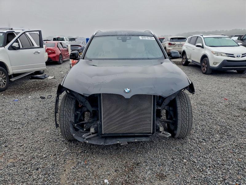 Photo 5 from auction – 2019 BMW X3 SDRIVE3 with VIN 5UXTR7C5XKLE97497