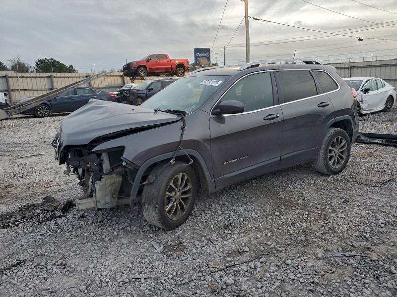 JEEP CHEROKEE 2019 with VIN 1C4PJLLB3KD154790 - Photo from auction