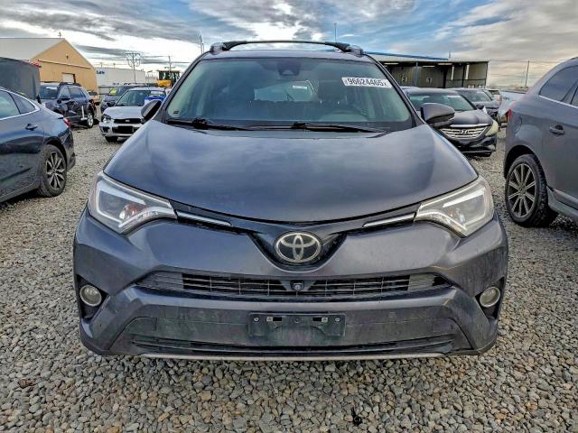 Photo 5 from auction – 2017 TOYOTA RAV4 LIMIT with VIN JTMDFREV8HD209788