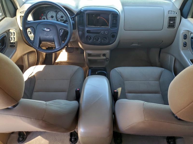 Photo 8 from auction – 2003 FORD ESCAPE XLS with VIN 1FMYU02123KB55036