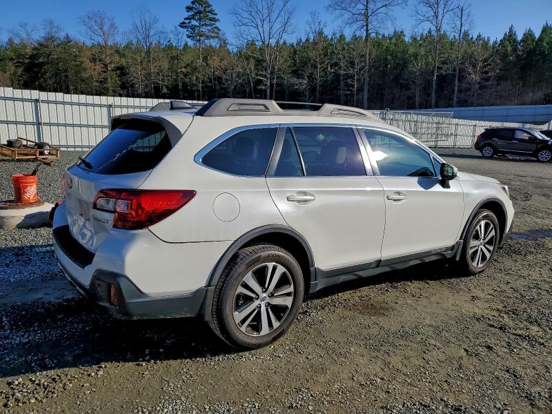 Photo 3 from auction – 2018 SUBARU OUTBACK 2. with VIN 4S4BSANC3J3277572