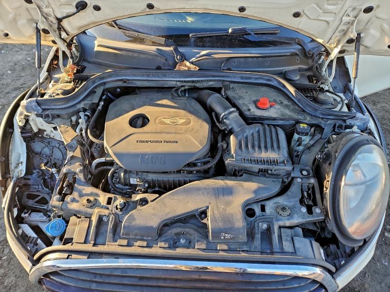 Photo 11 from auction – 2017 MINI COOPER with VIN WMWXP5C32H2D71559