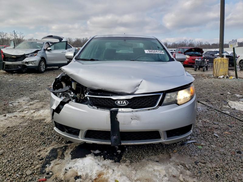 Photo 5 from auction – 2012 KIA FORTE LX with VIN KNAFT4A2XC5475345
