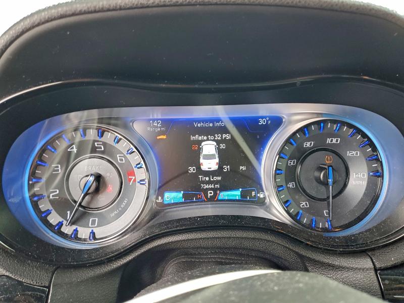 Photo 9 from auction – 2017 CHRYSLER 300 S with VIN 2C3CCABGXHH625859