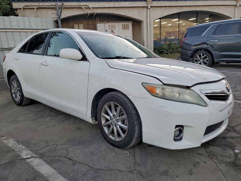 Photo 4 from auction – 2011 TOYOTA CAMRY HYBR with VIN 4T1BB3EK2BU132960