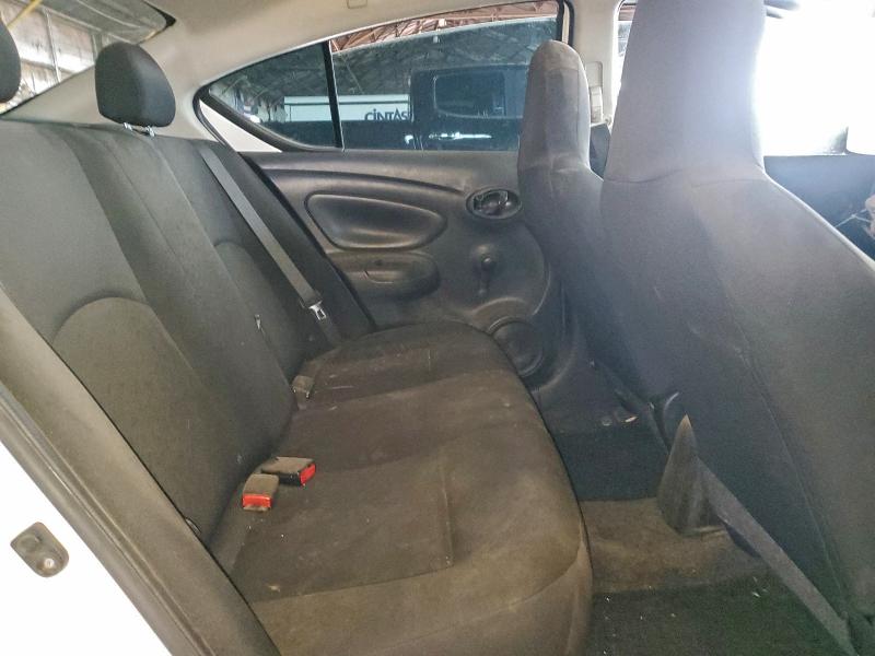 Photo 10 from auction – 2016 NISSAN VERSA S with VIN 3N1CN7AP8GL889696