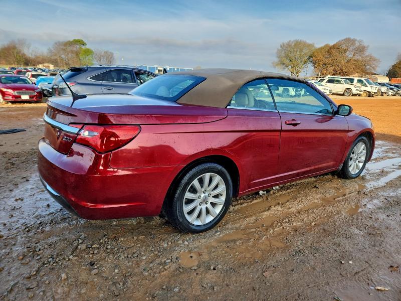 Photo 3 from auction – 2012 CHRYSLER 200 TOURIN with VIN 1C3BCBEG9CN205958
