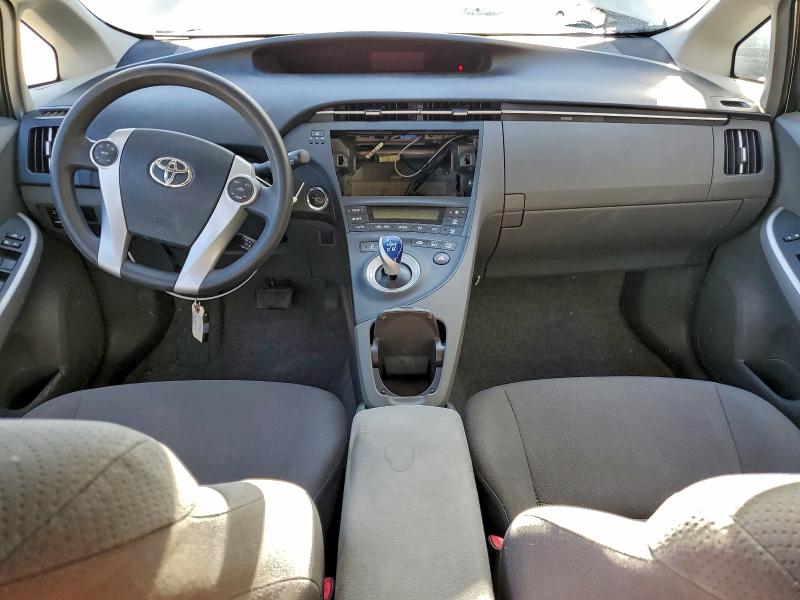 Photo 8 from auction – 2011 TOYOTA PRIUS with VIN JTDKN3DU5B5328528