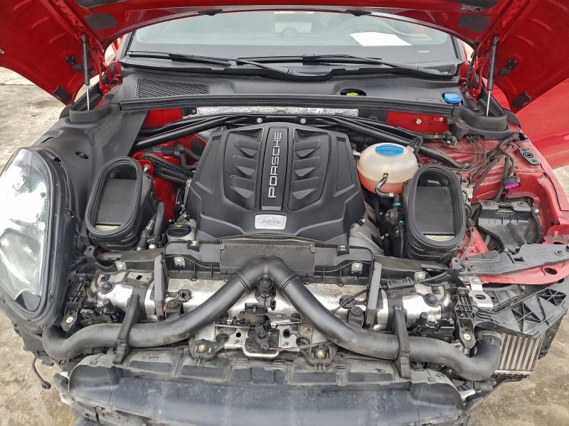 Photo 11 from auction – 2017 PORSCHE MACAN GTS with VIN WP1AG2A52HLB53557